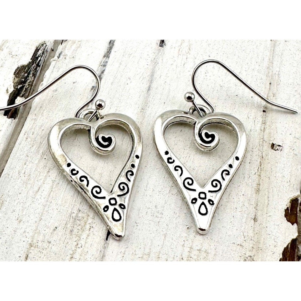 Charming Heart Earrings Silver Tone NEW